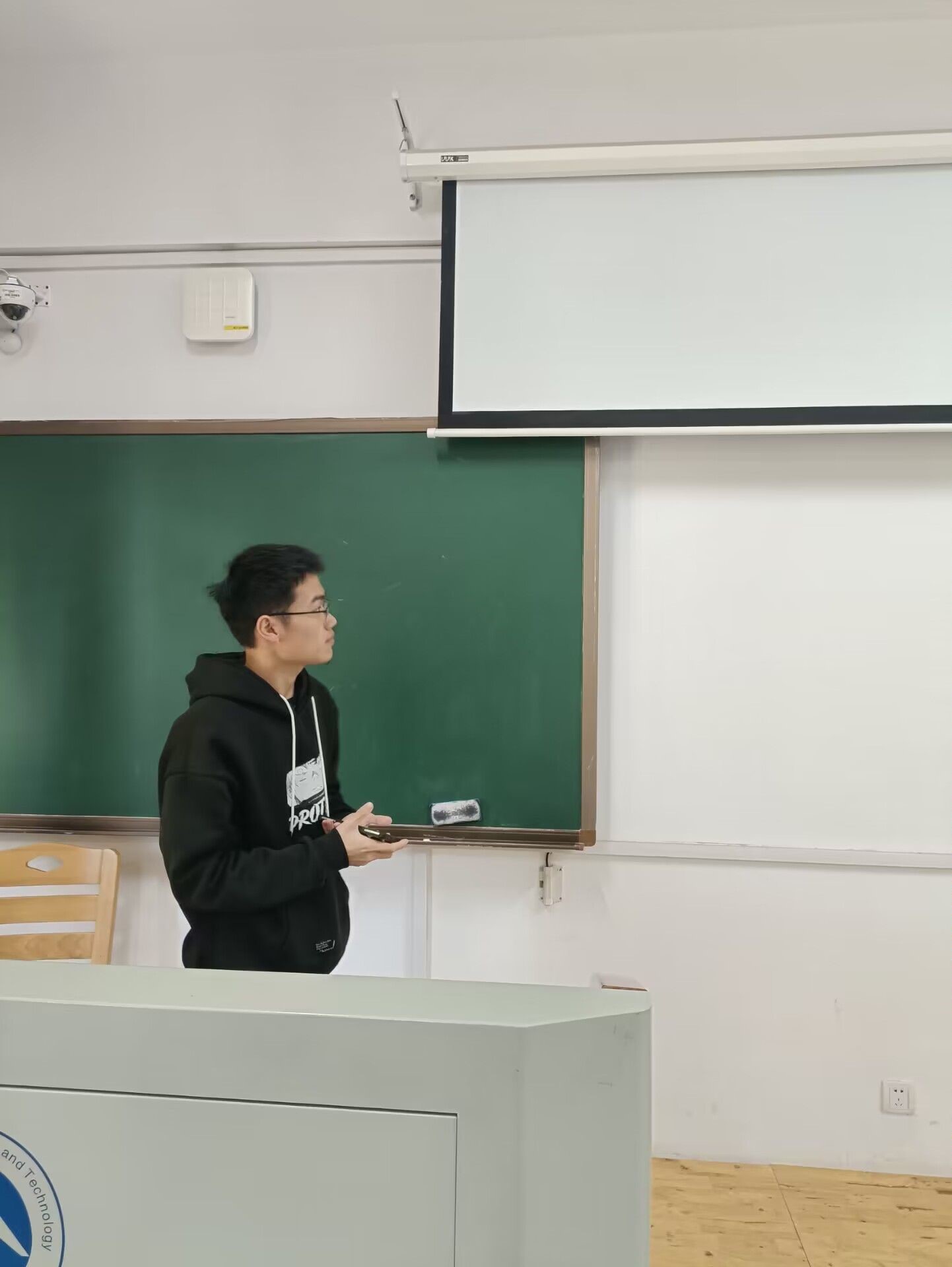 e7eaeeffcf4843428b7fb09f12b44552.jpg tapplay