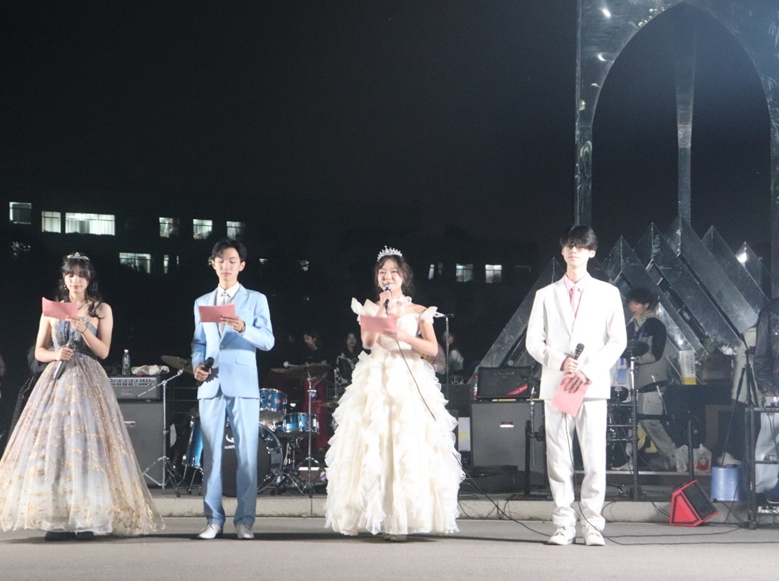 573c7b76cd24481eaa817e67f4a94b07.jpg tapplay