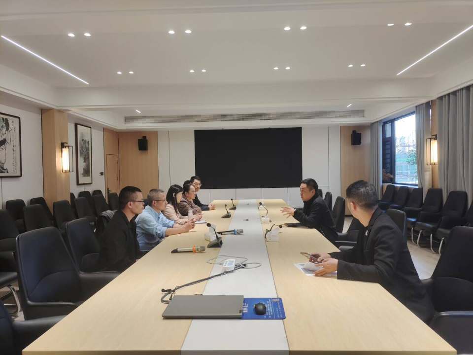 1e5bf73b2f074dea9cedc2d4e3866d56.gif tapplay