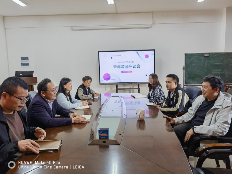 5aab8736ab144e9bb8275ad351be632e.gif tapplay