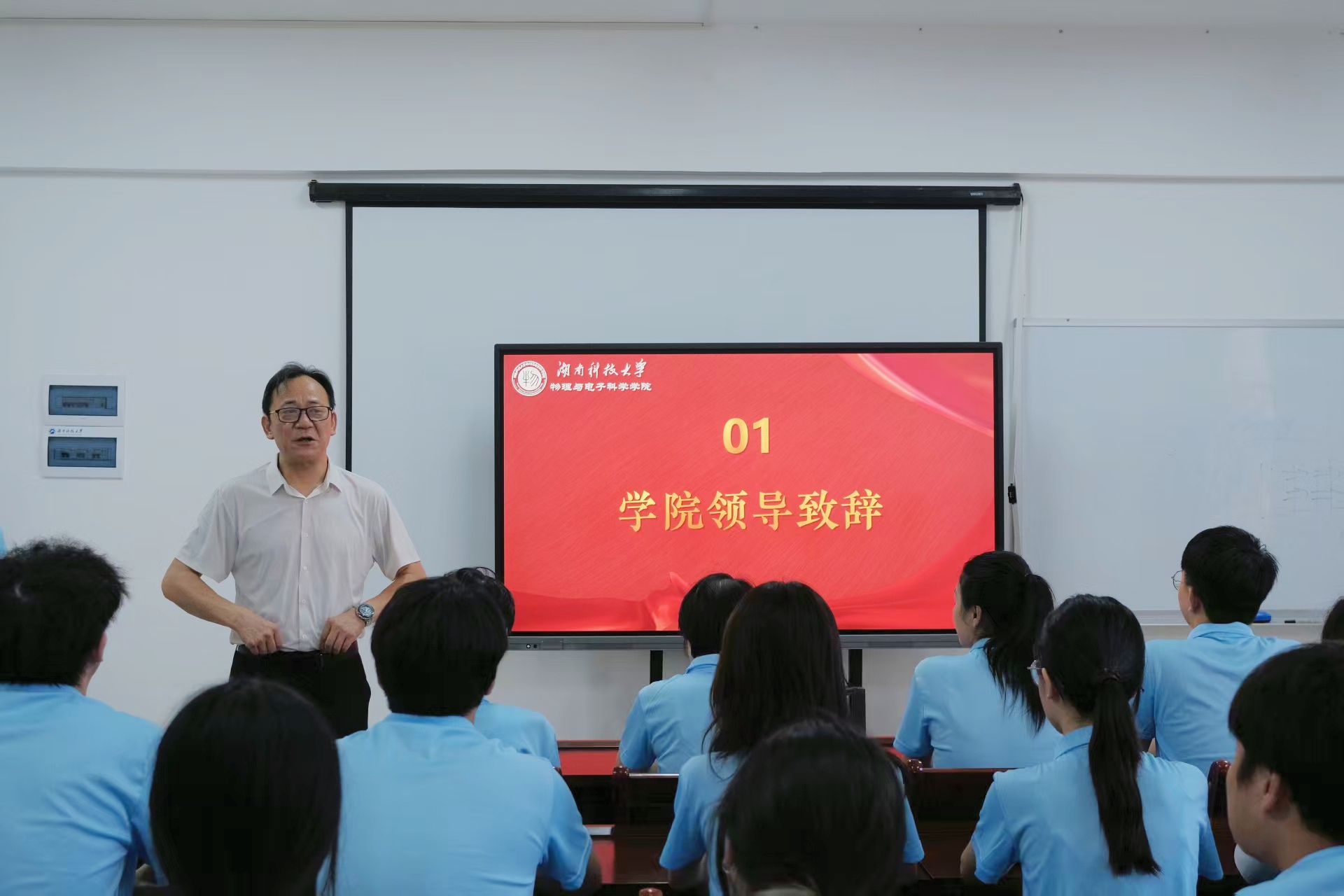 3dd6403d15584e5a85450ee78b0b59a0.jpg tapplay