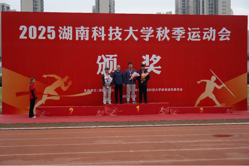 af4ab1d1909a4778aacd9cd33395f8e4.png tapplay