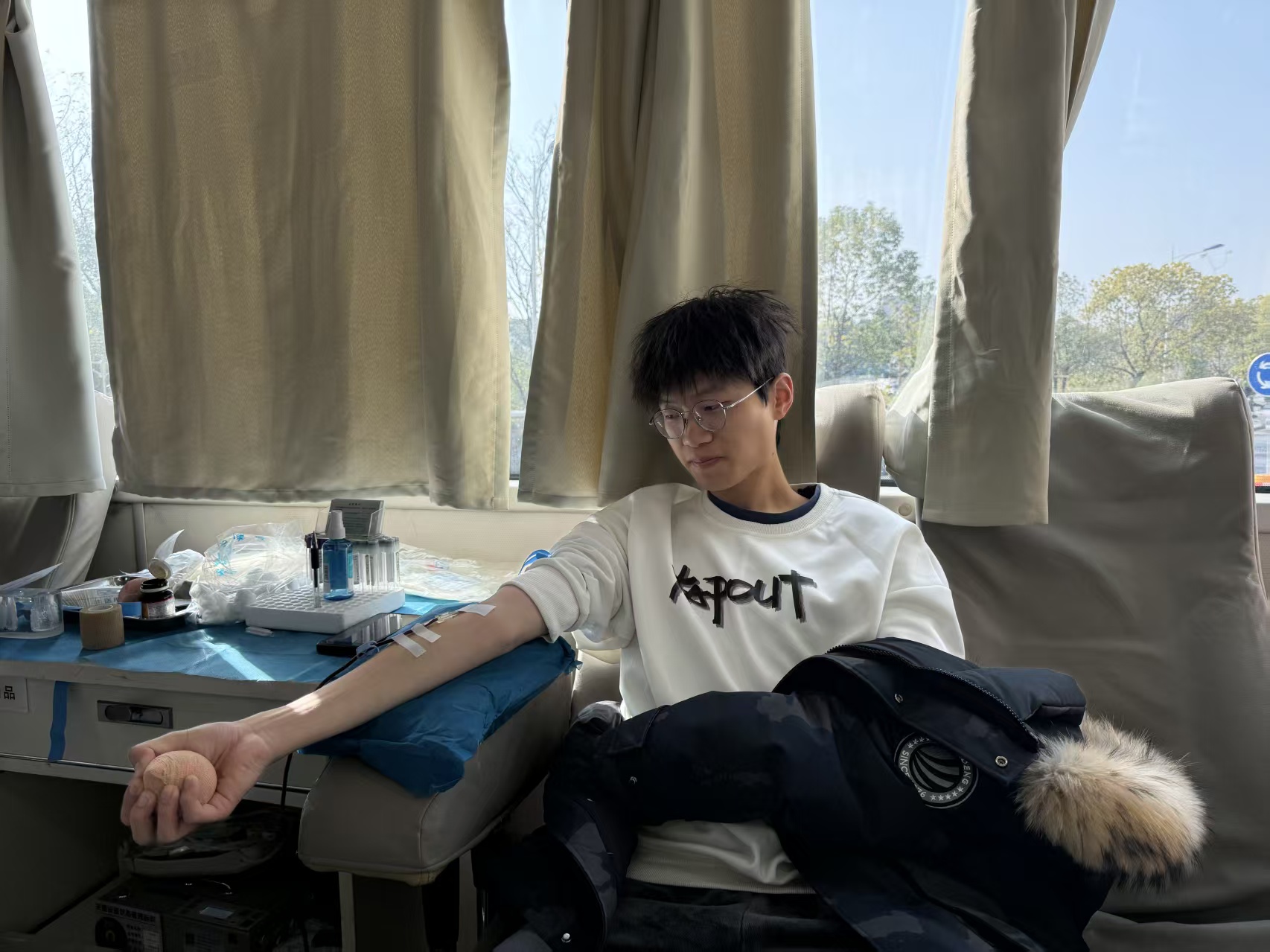 e3e897dac1cb4f7d9db0f9de13337b88.jpg tapplay