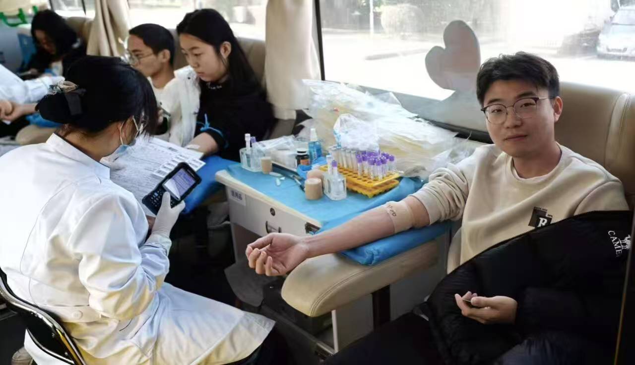 fe32962396354c16840fb739478e25f9.jpg tapplay